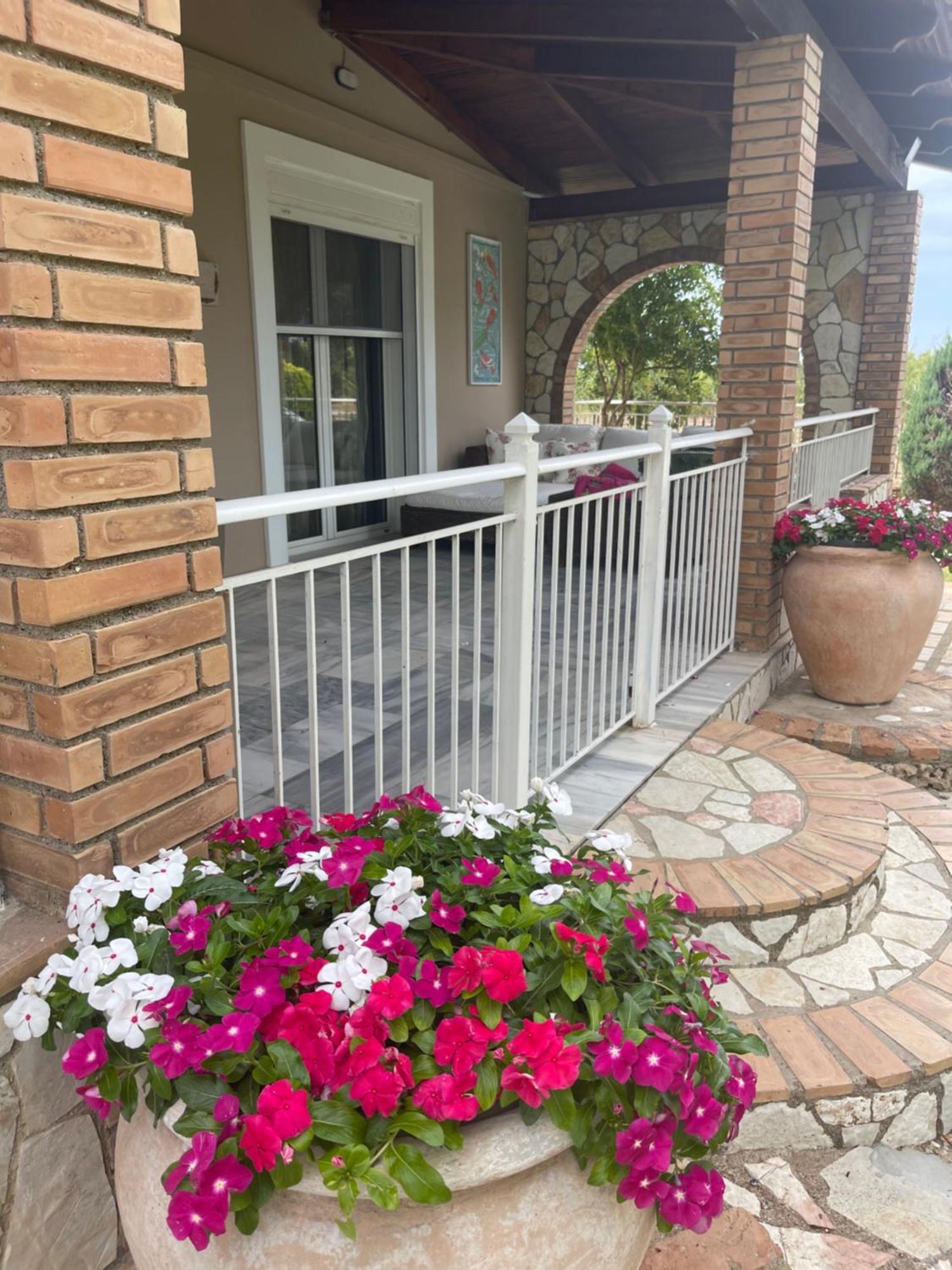 Mama'S Sunshine Garden Villa Agios Ilias  Exterior foto